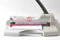 Páková rezačka papiera Olympia G 3650 s laserovým lúčom