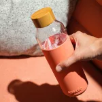 Sklenená fľaša na vodu Flow 660 ml, Quokka, pink botanical