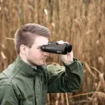 Binokulárny ďalekohľad National Geographic Luchs 10x42